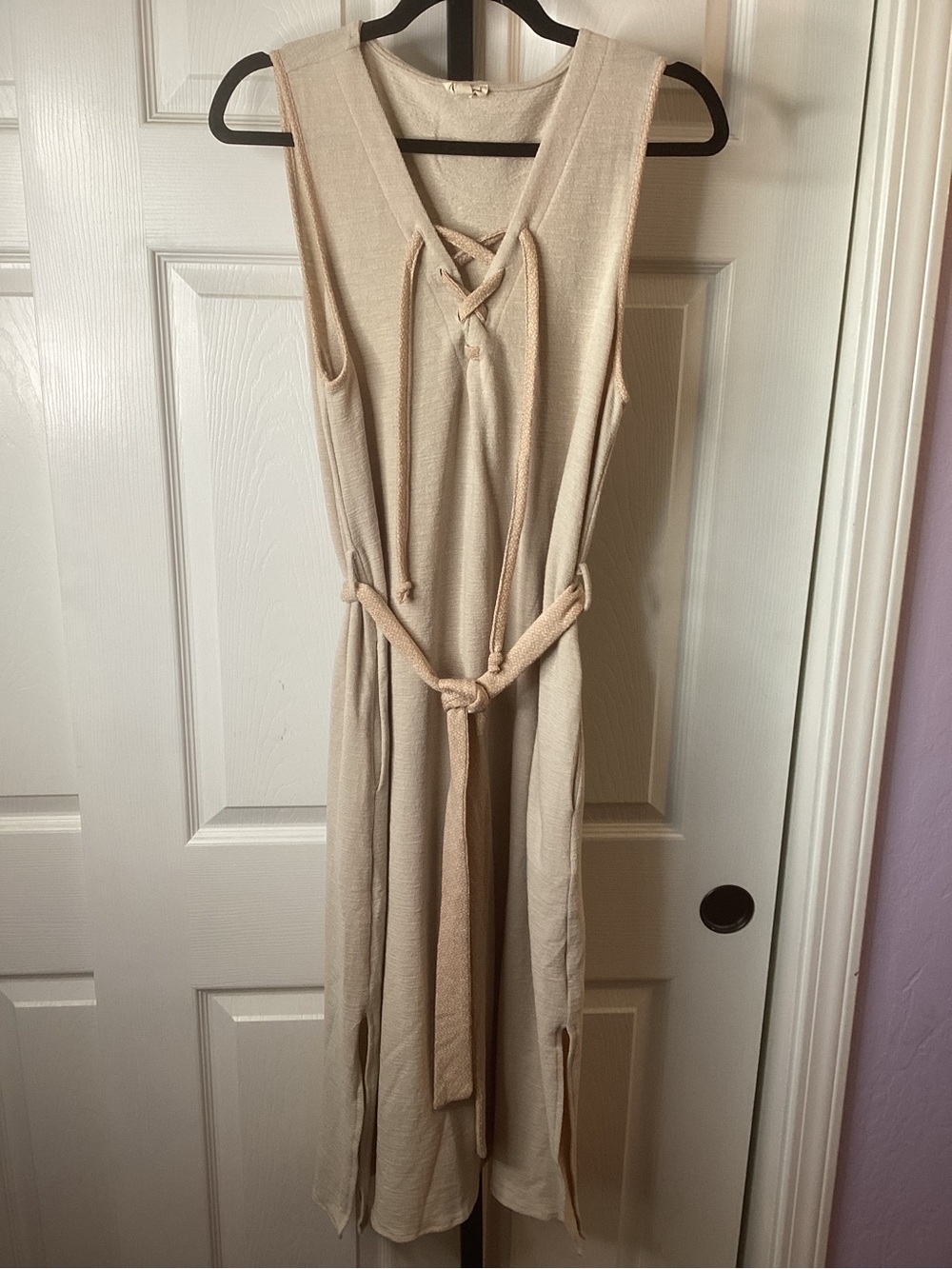 Hem & Thread Knit Lace-Up Belted Midi Dress, size Large, NWT